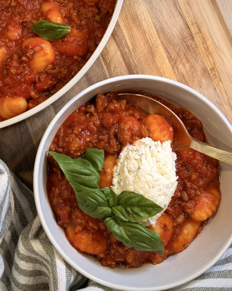 Lasagna Gnocchi One Pot in a bowl
